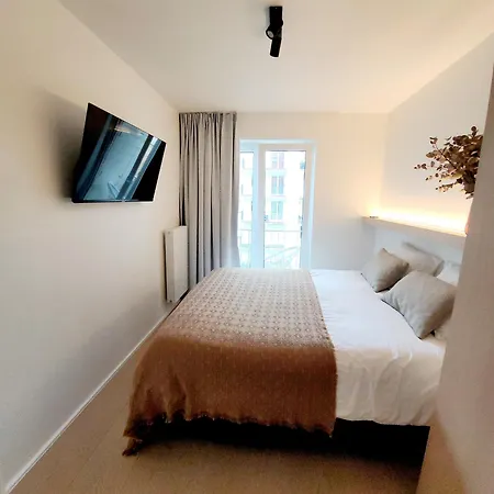 アパート Wellington D3 Full Service Et Parking クノック・ヘイスト