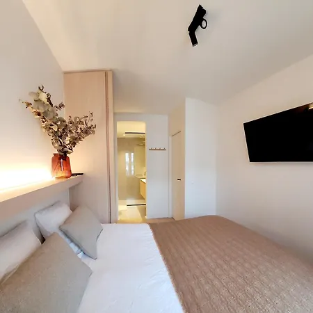 Wellington D3 Full Service Et Parking Apartment Knokke-Heist